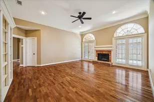 5607 Glen Allen Ln, Houston, TX 77069 - Photo 2