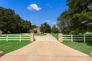 9135 Grand Lake Estates Dr, Montgomery, TX 77316 - Photo 40