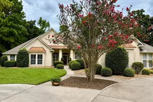 9135 Grand Lake Estates Dr, Montgomery, TX 77316 - Photo 1