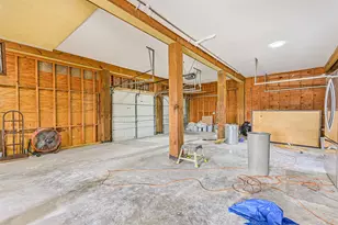 2118 103rd St, Galveston, TX 77554 - Photo 40