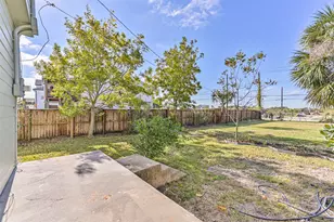 2118 103rd St, Galveston, TX 77554 - Photo 28