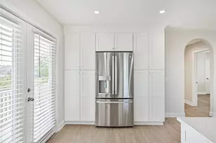 2118 103rd St, Galveston, TX 77554 - Photo 16