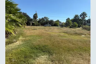 1034 16th Street, Dickinson, TX 77539 - Photo 4