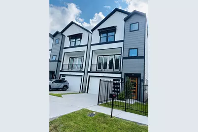 2010 Yates Street, Houston, TX 77020 - Photo 1