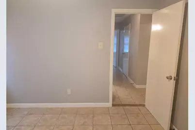 4122 Beran Drive, Houston, TX 77045 - Photo 12