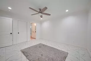 9534 Irby St, Houston, TX 77088 - Photo 24