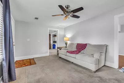 109 Oxford Street, Tomball, TX 77375 - Photo 8