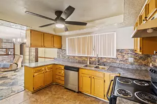 8618 Apothecary Ln, Houston, TX 77064 - Photo 14