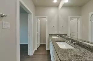 5163 Klein Orchard Dr, Houston, TX 77066 - Photo 8