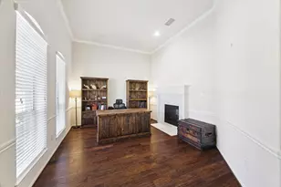 2411 Lakeway Dr, Friendswood, TX 77546 - Photo 8