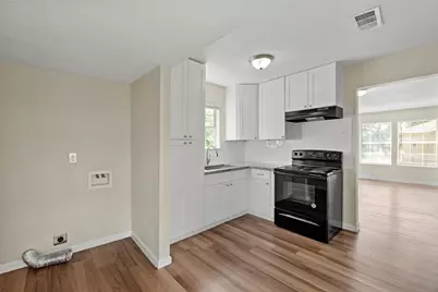8244 Hartford Street, Houston, TX 77017 - Photo 4