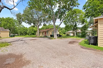 8244 Hartford Street, Houston, TX 77017 - Photo 10