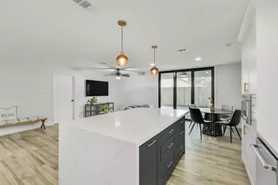 3615 Mayfield Oaks Lane, Houston, TX 77088 - Photo 14