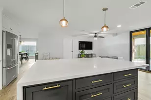 3615 Mayfield Oaks Ln, Houston, TX 77088 - Photo 18