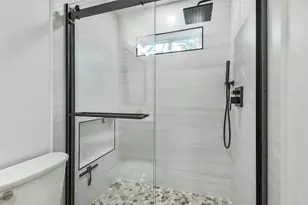 3615 Mayfield Oaks Ln, Houston, TX 77088 - Photo 34