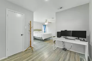 3615 Mayfield Oaks Ln, Houston, TX 77088 - Photo 24