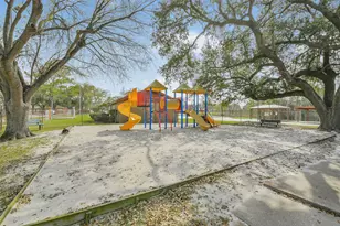 3615 Mayfield Oaks Ln, Houston, TX 77088 - Photo 44