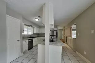 12706 Pantano Drive, Houston, TX 77065 - Photo 6