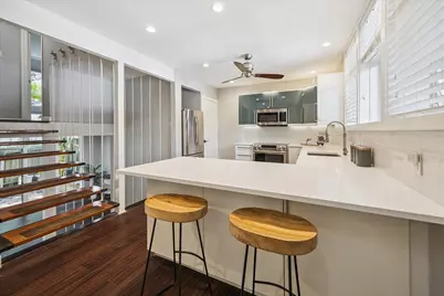 5242 Memorial Drive, Houston, TX 77007 - Photo 8