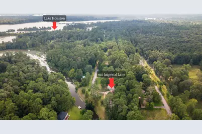910 Imperial Lane, Houston, TX 77336 - Photo 28