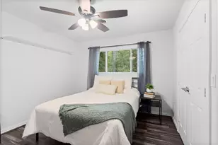 910 Imperial Ln, Houston, TX 77336 - Photo 18