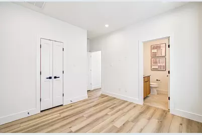 737 W 21st Street #B, Houston, TX 77008 - Photo 30