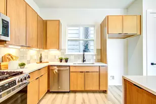 737 W 21st St, Houston, TX 77008 - Photo 18
