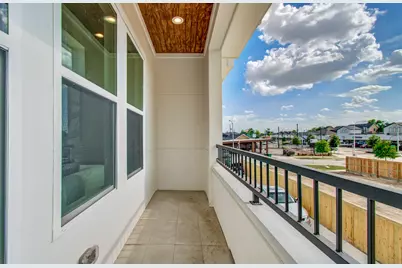737 W 21st Street, Houston, TX 77008 - Photo 24
