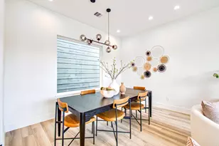 737 W 21st St, Houston, TX 77008 - Photo 14