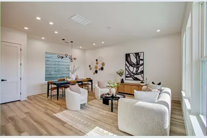 737 W 21st Street, Houston, TX 77008 - Photo 10