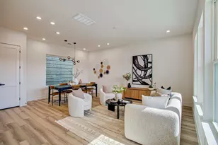 737 W 21st St, Houston, TX 77008 - Photo 10
