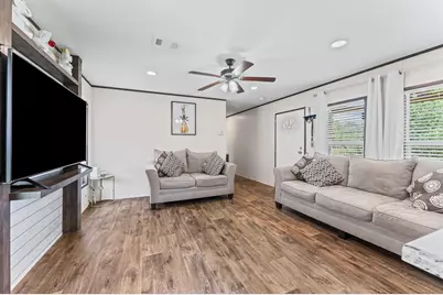 300 County Road 3554, Cleveland, TX 77327 - Photo 12