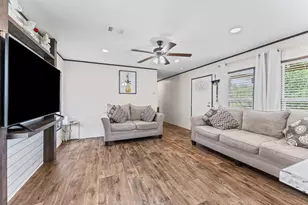 300 County Rd 3554, Cleveland, TX 77327 - Photo 12