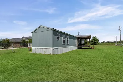 300 County Road 3554, Cleveland, TX 77327 - Photo 4