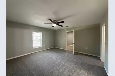 4802 Hannas Reef Drive, Bacliff, TX 77518 - Photo 16