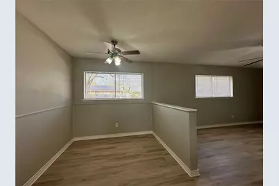 4802 Hannas Reef Drive, Bacliff, TX 77518 - Photo 8