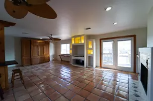 557 Pompano St, Hitchcock, TX 77563 - Photo 12