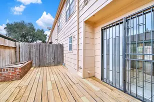 9901 Sharpcrest St, Houston, TX 77036 - Photo 20