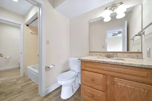 9901 Sharpcrest St, Houston, TX 77036 - Photo 18