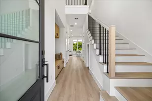 1423 E 36th St, Houston, TX 77022 - Photo 2
