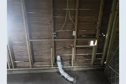 215 Park Street, Baytown, TX 77520 - Photo 20