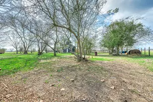 1619 Cr 387 -Marilyn St, Alvin, TX 77511 - Photo 36