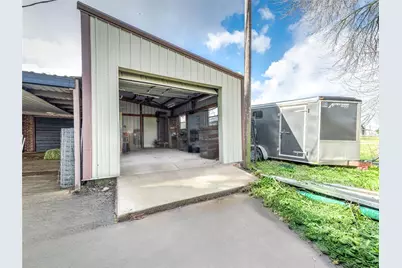 1619 Cr 387 -Marilyn St, Alvin, TX 77511 - Photo 4