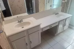 1734 Teal Brook Ln, Sugar Land, TX 77479 - Photo 10