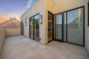 7 Lana Ln, Houston, TX 77027 - Photo 38