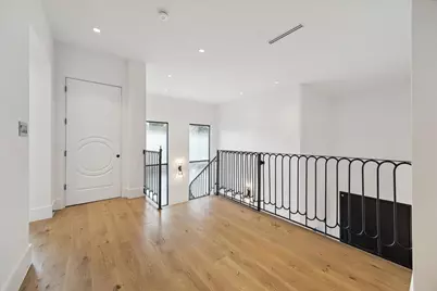 7 Lana Lane, Houston, TX 77027 - Photo 34