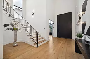 7 Lana Ln, Houston, TX 77027 - Photo 32