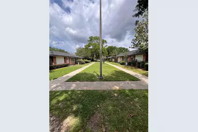 12026 Mighty Oak Dr #A, Houston, TX 77066 - Photo 4