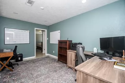 2524 Hadley Circle, Sugar Land, TX 77478 - Photo 18