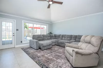 2524 Hadley Circle, Sugar Land, TX 77478 - Photo 16